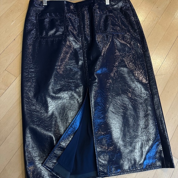 J.Crew Navy Faux patent No.3 Pencil skirt, 14  GP1507 - Picture 3 of 6